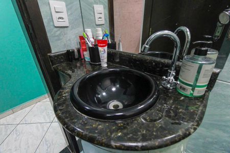 Casa à venda com 250m², 4 quartos e 5 vagas Casa à venda com 250m², 4 quartos e 5 vagasBanheiro