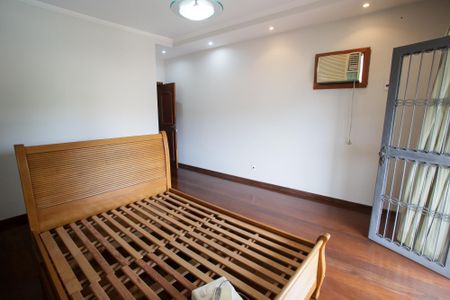 Casa para alugar com 444m², 4 quartos e 6 vagasQuarto Suíte 1