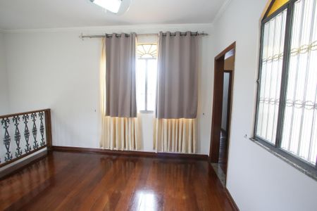 Casa para alugar com 444m², 4 quartos e 6 vagasHall dos Quartos