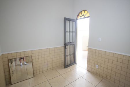 Casa para alugar com 444m², 4 quartos e 6 vagasQuarto de Serviço