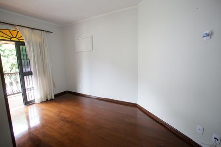 Casa para alugar com 444m², 4 quartos e 6 vagasQuarto 4