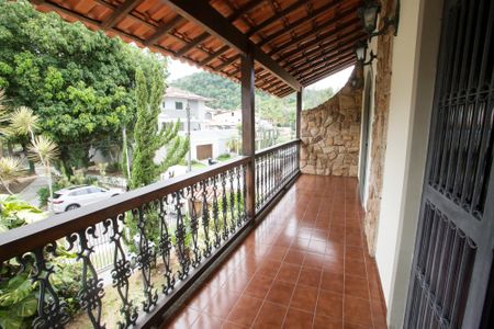 Casa para alugar com 444m², 4 quartos e 6 vagasVaranda do Quarto 3