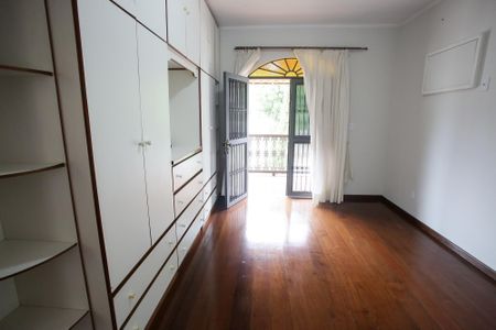 Casa para alugar com 444m², 4 quartos e 6 vagasQuarto 4