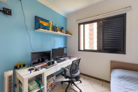 Apartamento à venda com 117m², 3 quartos e 2 vagasQuarto 2