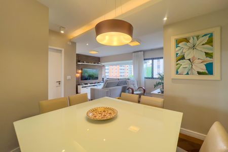 Apartamento à venda com 117m², 3 quartos e 2 vagasSala