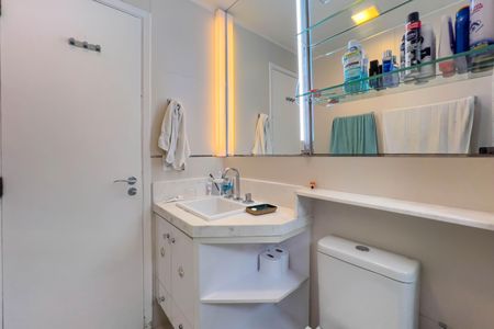 Apartamento à venda com 117m², 3 quartos e 2 vagasBanheiro Social