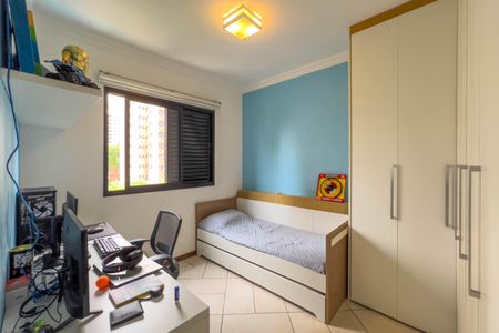 Apartamento à venda com 117m², 3 quartos e 2 vagasQuarto 2