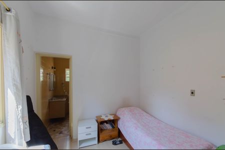 Casa à venda com 180m², 5 quartos e 2 vagasSuíte