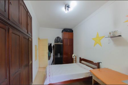 Casa à venda com 180m², 5 quartos e 2 vagasQuarto 3