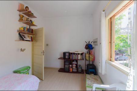 Casa à venda com 180m², 5 quartos e 2 vagasSuíte