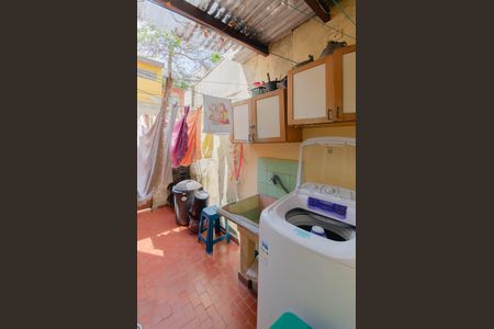 Casa à venda com 180m², 5 quartos e 2 vagasÁrea de Serviço