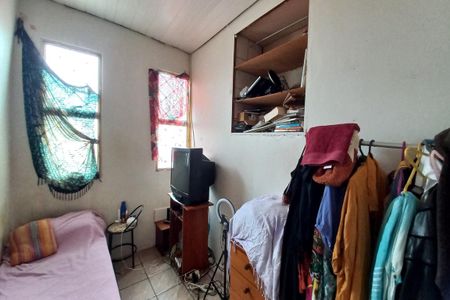 Casa à venda com 129m², 6 quartos e 2 vagasQuarto 2