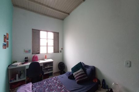 Casa à venda com 129m², 6 quartos e 2 vagasQuarto 1