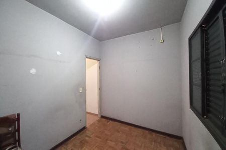 Casa à venda com 129m², 6 quartos e 2 vagasQuarto 1
