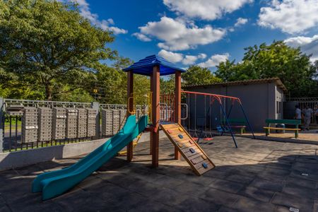Apartamento à venda com 37m², 2 quartos e 1 vaga Apartamento à venda com 37m², 2 quartos e 1 vagaÁrea comum - Playground