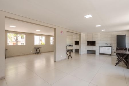 Apartamento à venda com 37m², 2 quartos e 1 vaga Apartamento à venda com 37m², 2 quartos e 1 vagaÁrea comum - Salão de festas