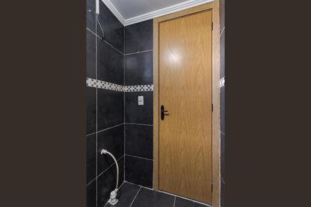 Apartamento à venda com 37m², 2 quartos e 1 vaga Apartamento à venda com 37m², 2 quartos e 1 vagaBanheiro