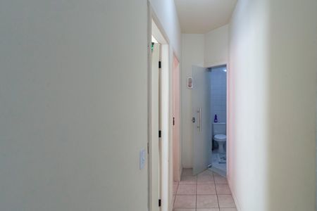 Corredor de apartamento à venda com 2 quartos, 50m² em Castelo, Belo Horizonte