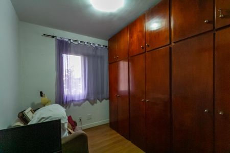 Apartamento à venda com 96m², 3 quartos e 2 vagas Apartamento à venda com 96m², 3 quartos e 2 vagasQuarto 1