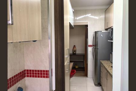 Apartamento à venda com 55m², 2 quartos e 1 vaga Apartamento à venda com 55m², 2 quartos e 1 vagaCozinha