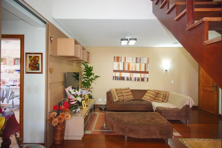 Sala de apartamento à venda com 2 quartos, 164m² em Petrópolis, Porto Alegre