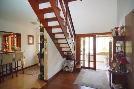 Sala de apartamento à venda com 2 quartos, 164m² em Petrópolis, Porto Alegre