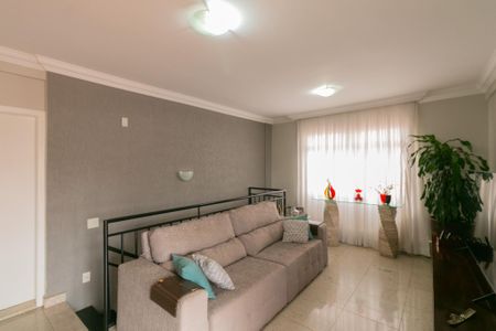 Apartamento à venda com 300m², 3 quartos e 2 vagasSala