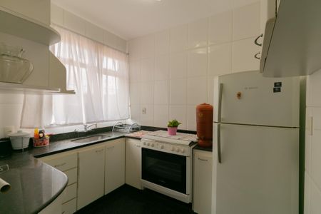 Apartamento à venda com 300m², 3 quartos e 2 vagasCozinha