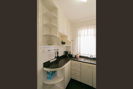 Apartamento à venda com 300m², 3 quartos e 2 vagasCozinha