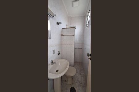 Apartamento à venda com 115m², 3 quartos e 2 vagas Apartamento à venda com 115m², 3 quartos e 2 vagasBanheiro de serviço