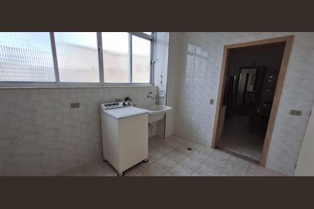 Apartamento à venda com 115m², 3 quartos e 2 vagas Apartamento à venda com 115m², 3 quartos e 2 vagasÁrea de Serviço