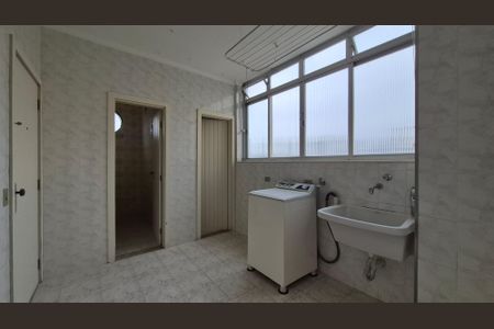 Apartamento à venda com 115m², 3 quartos e 1 vagaÁrea de serviço