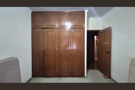 Apartamento à venda com 115m², 3 quartos e 1 vagaQuarto 2