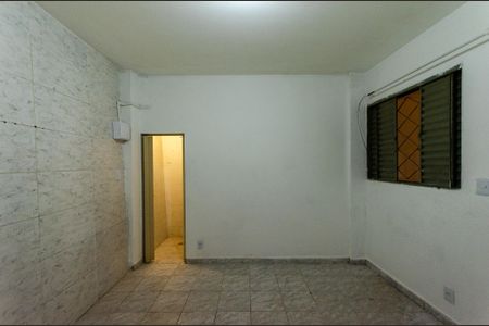 Casa à venda com 30m², 1 quarto e sem vaga Casa à venda com 30m², 1 quarto e sem vagaSala/Quarto