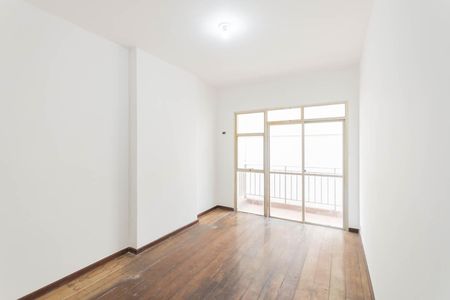 Apartamento à venda com 68m², 2 quartos e 1 vagaSala