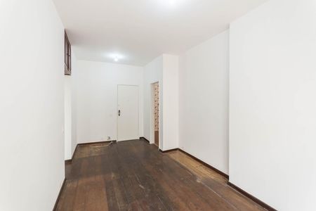 Sala de apartamento à venda com 2 quartos, 68m² em Grajaú, Rio de Janeiro