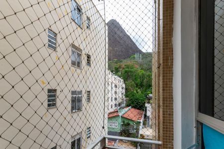 Vista de apartamento à venda com 2 quartos, 68m² em Grajaú, Rio de Janeiro