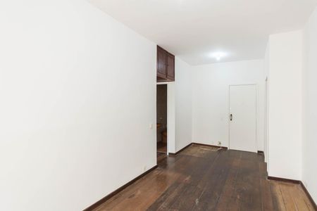 Sala de apartamento à venda com 2 quartos, 68m² em Grajaú, Rio de Janeiro