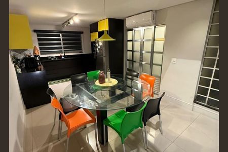 Foto 04 de casa à venda com 3 quartos, 220m² em Vila Carminha, São Bernardo do Campo