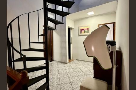 Casa à venda com 220m², 3 quartos e 5 vagas Casa à venda com 220m², 3 quartos e 5 vagasFoto 14