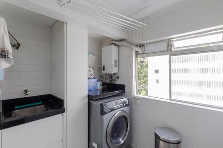 Apartamento à venda com 70m², 2 quartos e 1 vagaÁrea de Serviço