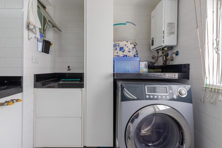 Apartamento à venda com 70m², 2 quartos e 1 vagaÁrea de Serviço