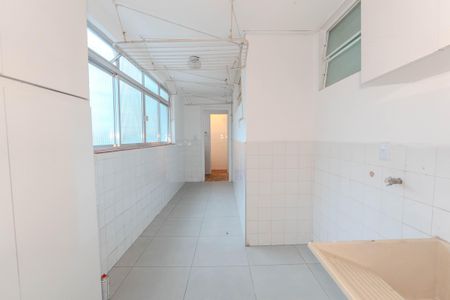 Apartamento para alugar com 187m², 4 quartos e 1 vaga Apartamento para alugar com 187m², 4 quartos e 1 vagaÁrea de Serviço