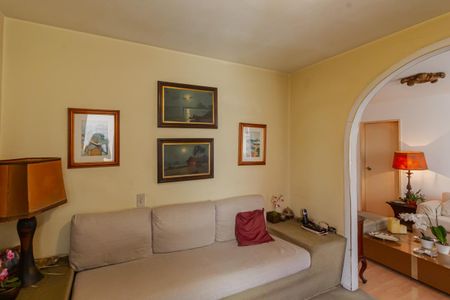 Apartamento à venda com 100m², 2 quartos e 1 vaga Apartamento à venda com 100m², 2 quartos e 1 vagaSala de tv