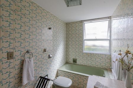 Apartamento à venda com 100m², 2 quartos e 1 vaga Apartamento à venda com 100m², 2 quartos e 1 vagaBanheiro da Suíte 1