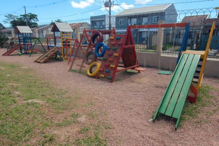 Casa de condomínio à venda com 50m², 2 quartos e 1 vagaÁrea comum - Playground