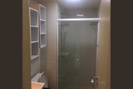 Banheiro de apartamento para alugar com 1 quarto, 52m² em Campo Belo, São Paulo