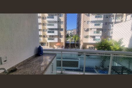 Apartamento à venda com 97m², 4 quartos e 2 vagas Apartamento à venda com 97m², 4 quartos e 2 vagasVaranda