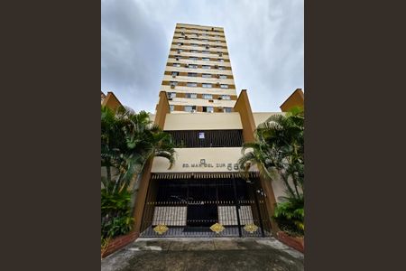 Apartamento para alugar com 45m², 2 quartos e 1 vagaFachada