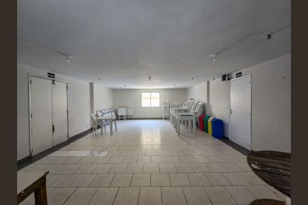 Apartamento para alugar com 45m², 2 quartos e 1 vagaÁrea comum - Salão de festas
